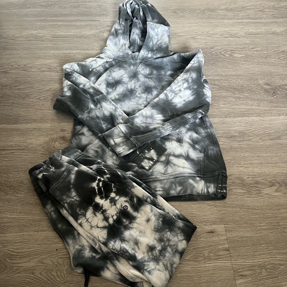 Lululemon set - Picture 1 of 12